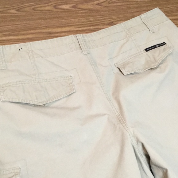 Men's Beverly Hills Polo Club Cargo Shorts - Picture 11 of 11